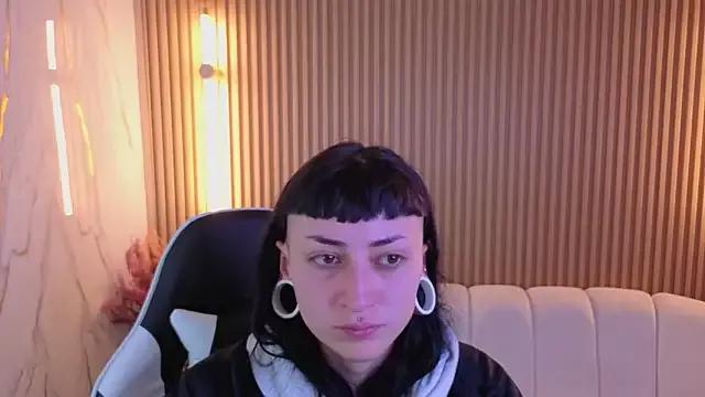 Ultraviolet_TP from StripChat is Freechat
