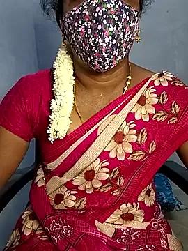 umashreetamil from StripChat is Freechat