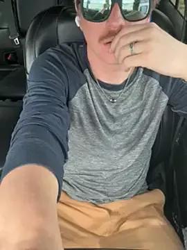 uncut_luke from StripChat