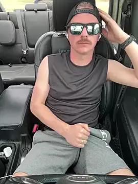 uncut_luke from StripChat