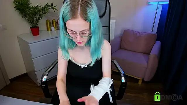 Unreal_Ellie from StripChat is Freechat