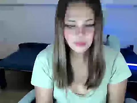 Explore our live girls sluts from our Custom and Multi clubs and checkout exclusive access to highly interactive content, such as shape, hair, titties, pussy type and many more.