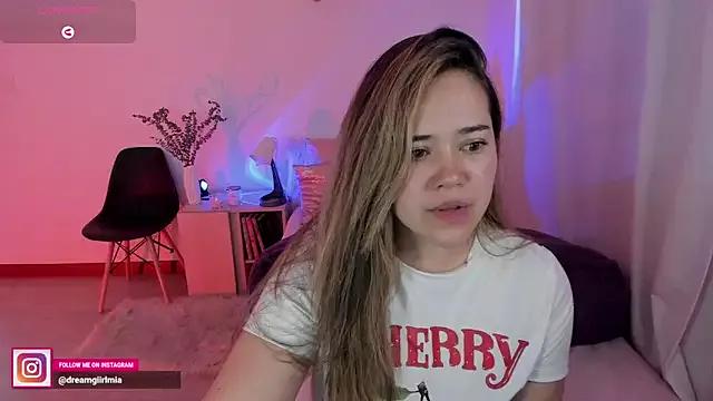Explore our live girls sluts from our Custom and Multi clubs and checkout exclusive access to highly interactive content, such as shape, hair, titties, pussy type and many more.