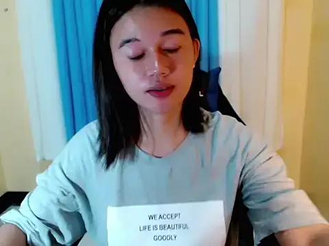 urgirl_mikah from StripChat is Freechat