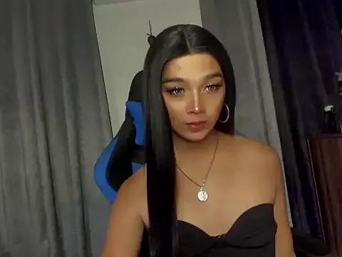 urtrinitylicious from StripChat