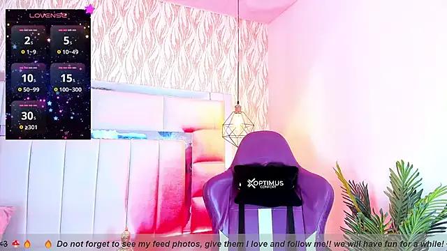 UwU_Alice from StripChat
