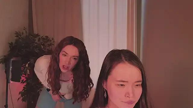uwu_vi from StripChat