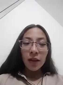 Valeria_Saenz_25 from StripChat is Freechat