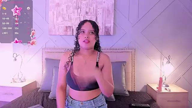 ValeriaJulio_ from StripChat is Freechat