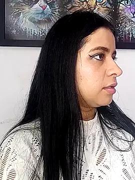 ValerieLove_ from StripChat is Freechat