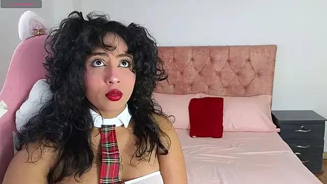 Explore our live girls sluts from our Custom and Multi clubs and checkout exclusive access to highly interactive content, such as shape, hair, titties, pussy type and many more.