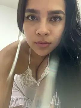 Explore our live girls sluts from our Custom and Multi clubs and checkout exclusive access to highly interactive content, such as shape, hair, titties, pussy type and many more.