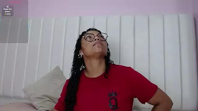 Explore our live girls sluts from our Custom and Multi clubs and checkout exclusive access to highly interactive content, such as shape, hair, titties, pussy type and many more.