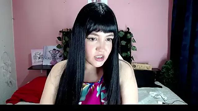 Explore our live girls sluts from our Custom and Multi clubs and checkout exclusive access to highly interactive content, such as shape, hair, titties, pussy type and many more.