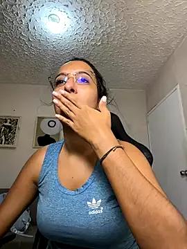 Explore our live girls sluts from our Custom and Multi clubs and checkout exclusive access to highly interactive content, such as shape, hair, titties, pussy type and many more.