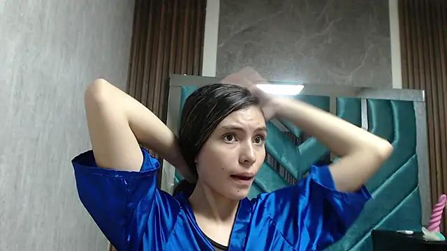 Explore our live girls sluts from our Custom and Multi clubs and checkout exclusive access to highly interactive content, such as shape, hair, titties, pussy type and many more.