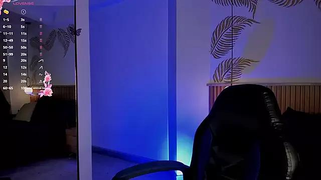 Valleriie_ from StripChat