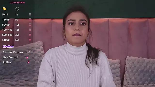 VanessaOlive from StripChat is Freechat