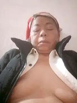 VangLe73 from StripChat is Freechat
