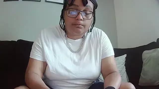 vanilla_chocolate23 from StripChat is Freechat