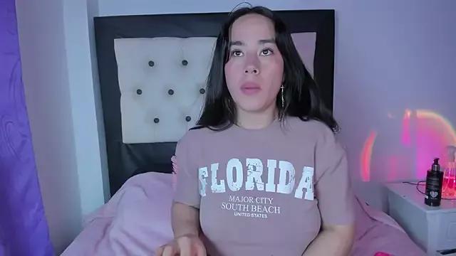 Veeronica_Smith from StripChat