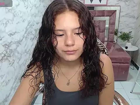 Velvet_Moon_V from StripChat