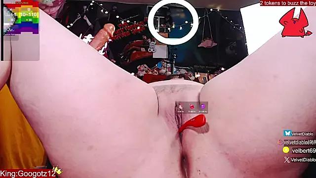 VelvetDiablo from StripChat
