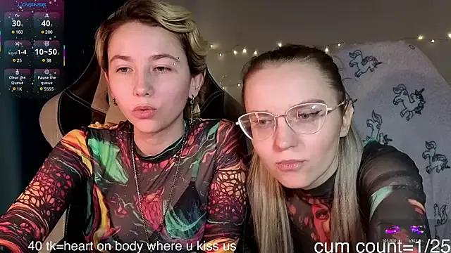velvetvalkyries from StripChat