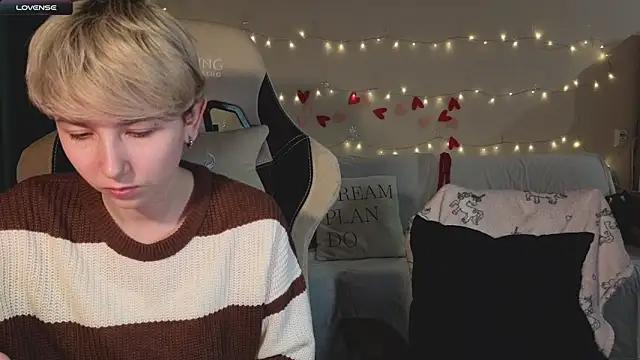 velvetvalkyries from StripChat