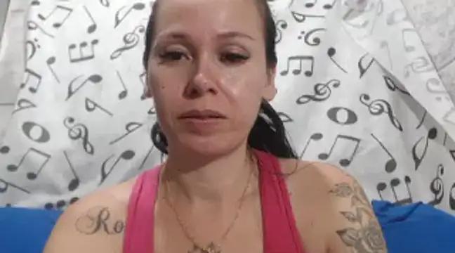 Explore our live girls sluts from our Custom and Multi clubs and checkout exclusive access to highly interactive content, such as shape, hair, titties, pussy type and many more.