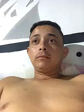 veronica_and_bryan from StripChat is Freechat