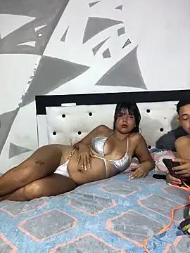 veronica_and_bryan from StripChat is Freechat
