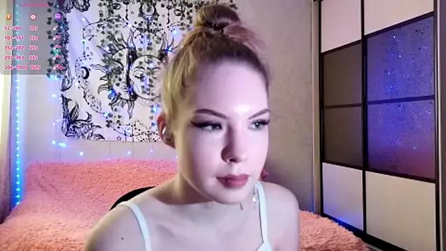 VETT_KITTY from StripChat is Freechat