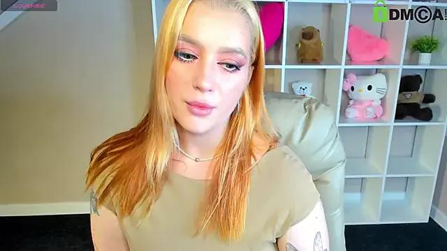 Explore our live girls sluts from our Custom and Multi clubs and checkout exclusive access to highly interactive content, such as shape, hair, titties, pussy type and many more.