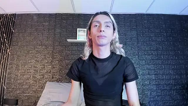 Victoria_Badgal_ from StripChat is Freechat