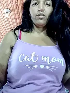 Victoria_hot7 on StripChat
