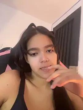 Victoriacarmo from StripChat is Freechat