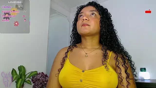 Victtoria_cane63 webcams show profile image 