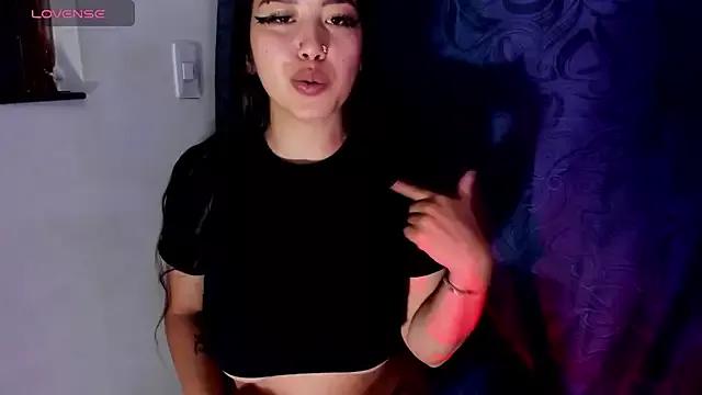 Viioleett_cum from StripChat