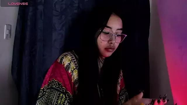 Viioleett_cum webcams show profile image 