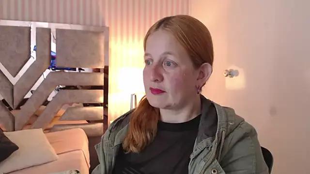 ViioletaMora from StripChat