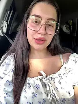 Explore our live girls sluts from our Custom and Multi clubs and checkout exclusive access to highly interactive content, such as shape, hair, titties, pussy type and many more.