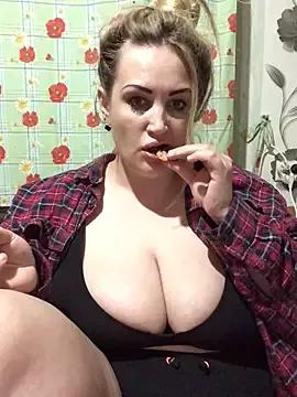 VikiiStoun from StripChat