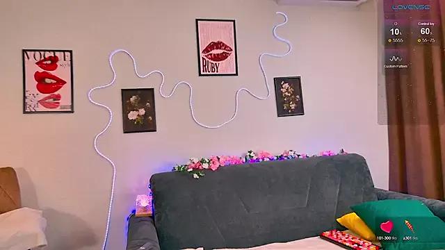 Vikki_wyye from StripChat