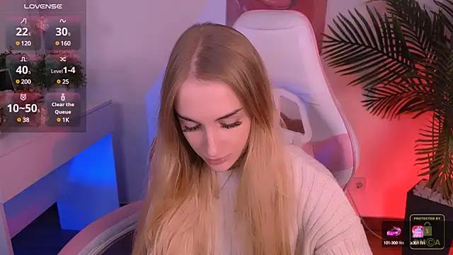 Explore our live girls sluts from our Custom and Multi clubs and checkout exclusive access to highly interactive content, such as shape, hair, titties, pussy type and many more.