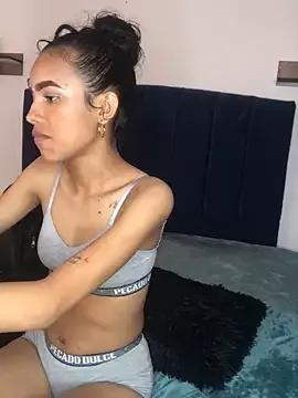 Explore our live girls sluts from our Custom and Multi clubs and checkout exclusive access to highly interactive content, such as shape, hair, titties, pussy type and many more.