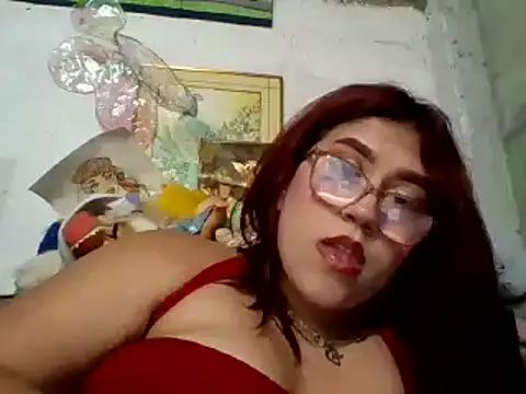 Explore our live girls sluts from our Custom and Multi clubs and checkout exclusive access to highly interactive content, such as shape, hair, titties, pussy type and many more.