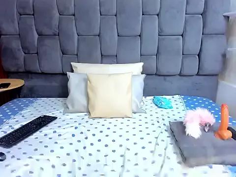 Violeta_G from StripChat is Freechat