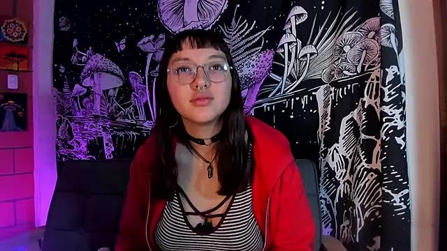 Violetaa_Leee from StripChat is Freechat