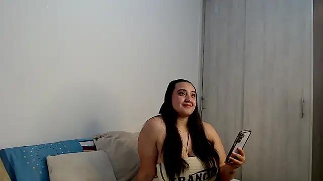 Explore our live girls sluts from our Custom and Multi clubs and checkout exclusive access to highly interactive content, such as shape, hair, titties, pussy type and many more.
